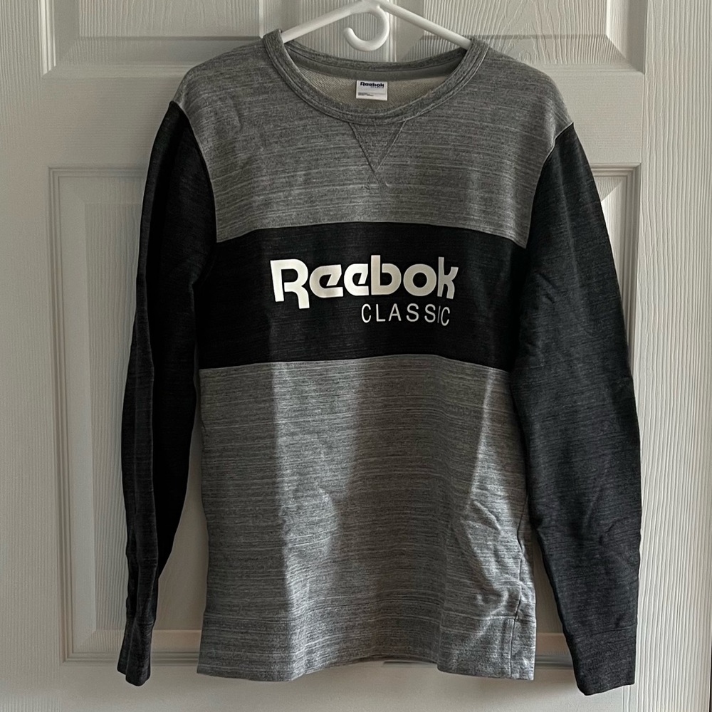 Reebok crewneck